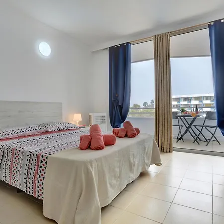 Апартаменты Floor Studio, Pools, Fast Internet, Parking Сан Мигель