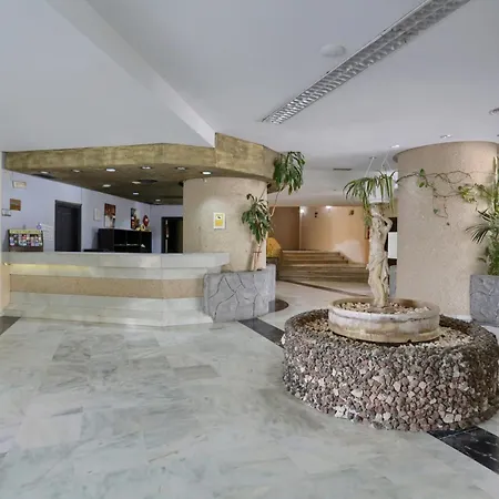 Floor Studio, Pools, Fast Internet, Parking Апартаменты