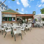 Floor Studio, Pools, Fast Internet, Parking דירה *